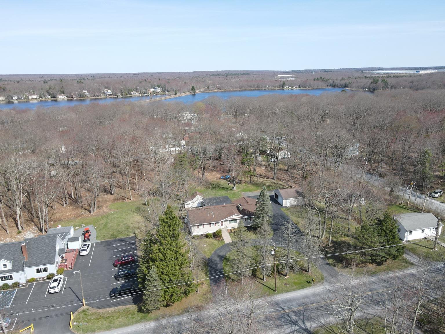148 Summit Avenue, Pocono Summit, Pennsylvania image 6