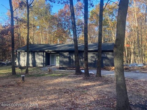 35 grouse Trail Albrightsville PA 18210