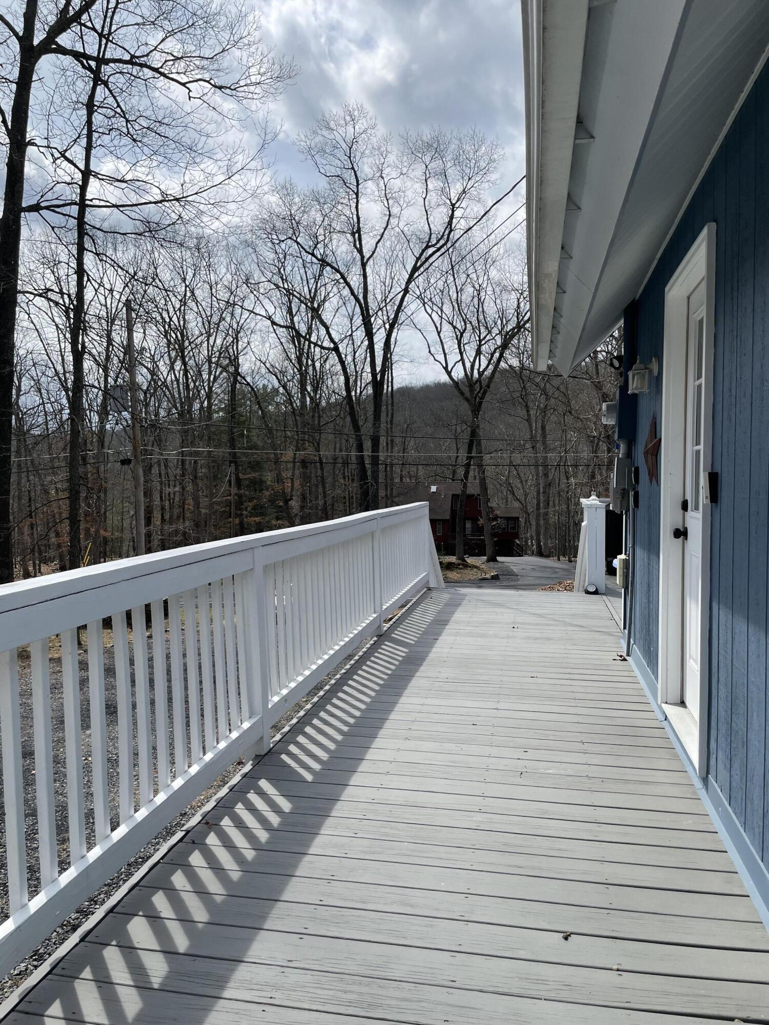 298 Manchester Drive, Bushkill, Pennsylvania image 24