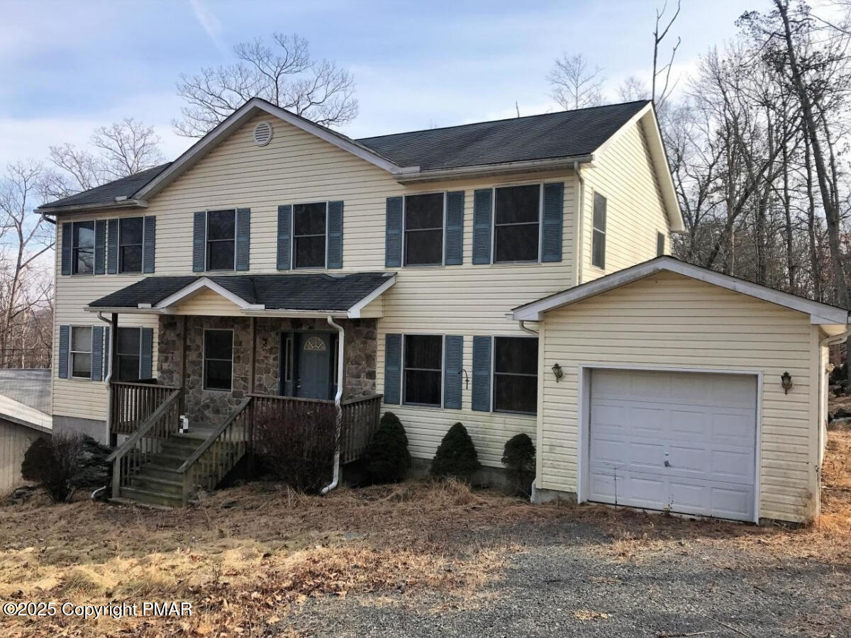 271 St Andrews Drive, Bushkill, Pennsylvania image 2