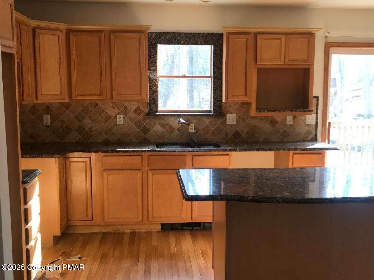 271 St Andrews Drive, Bushkill, Pennsylvania image 4