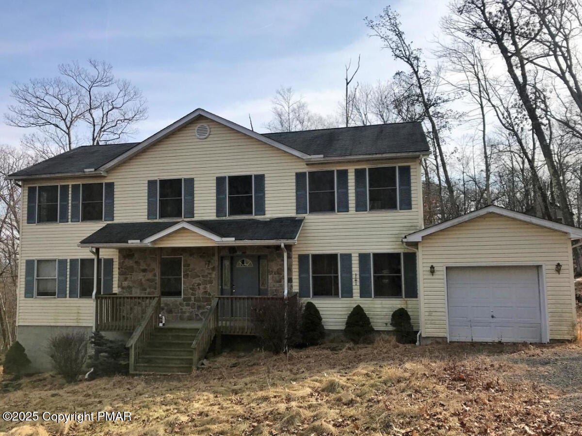 271 St Andrews Drive, Bushkill, Pennsylvania image 1