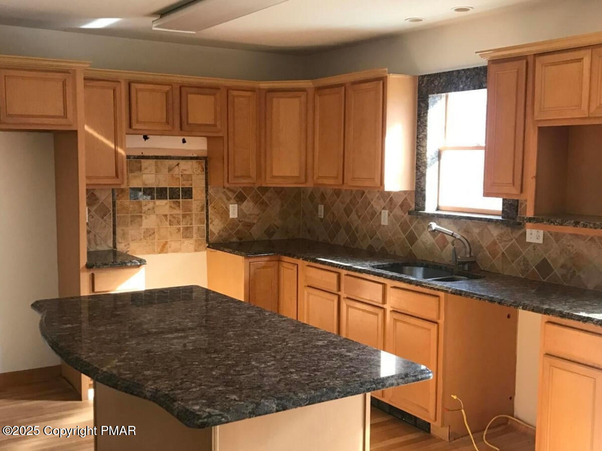 271 St Andrews Drive, Bushkill, Pennsylvania image 5