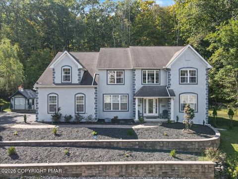 386 Shawnee Valley Drive East Stroudsburg PA 18302