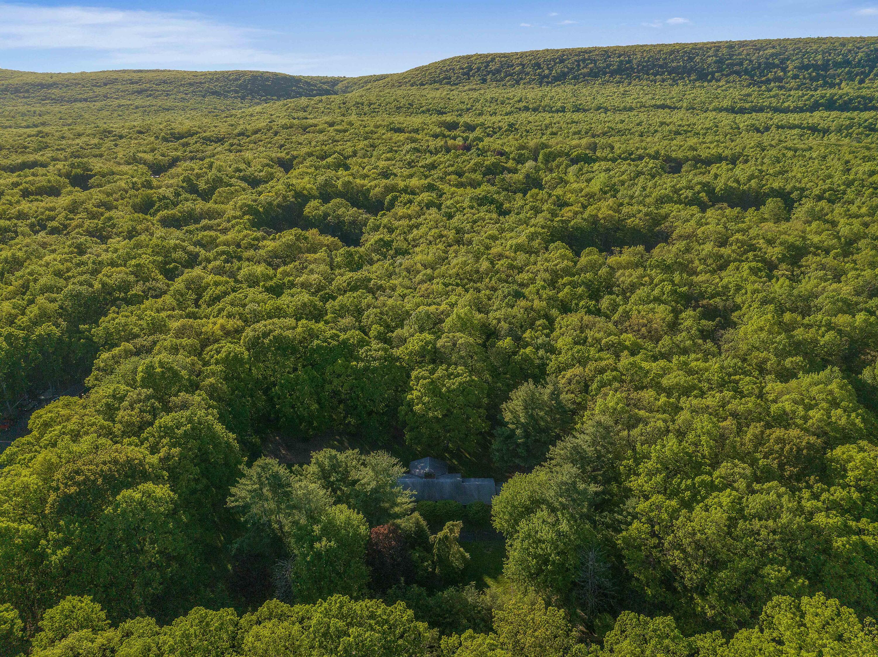 536 Sky Hawk Trail, Stroudsburg, Pennsylvania image 23