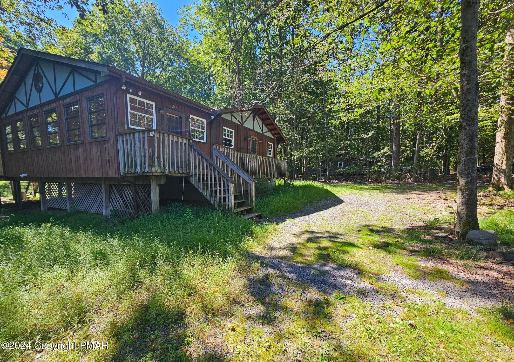 266 Selig Road, Pocono Lake, Pennsylvania image 3