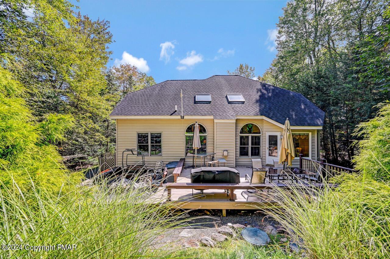 2265 Hillcrest Drive, Pocono Pines, Pennsylvania image 31