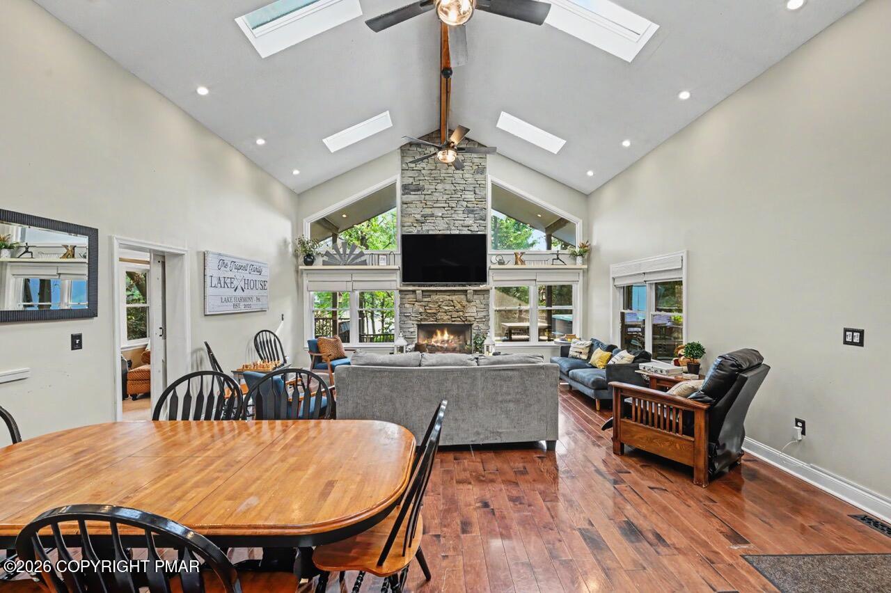 119 N Lake Drive