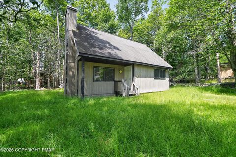 Homes For Sale - 7544 Eagle Rock Drive<br/> Monroe County, Tobyhanna, PA 18466