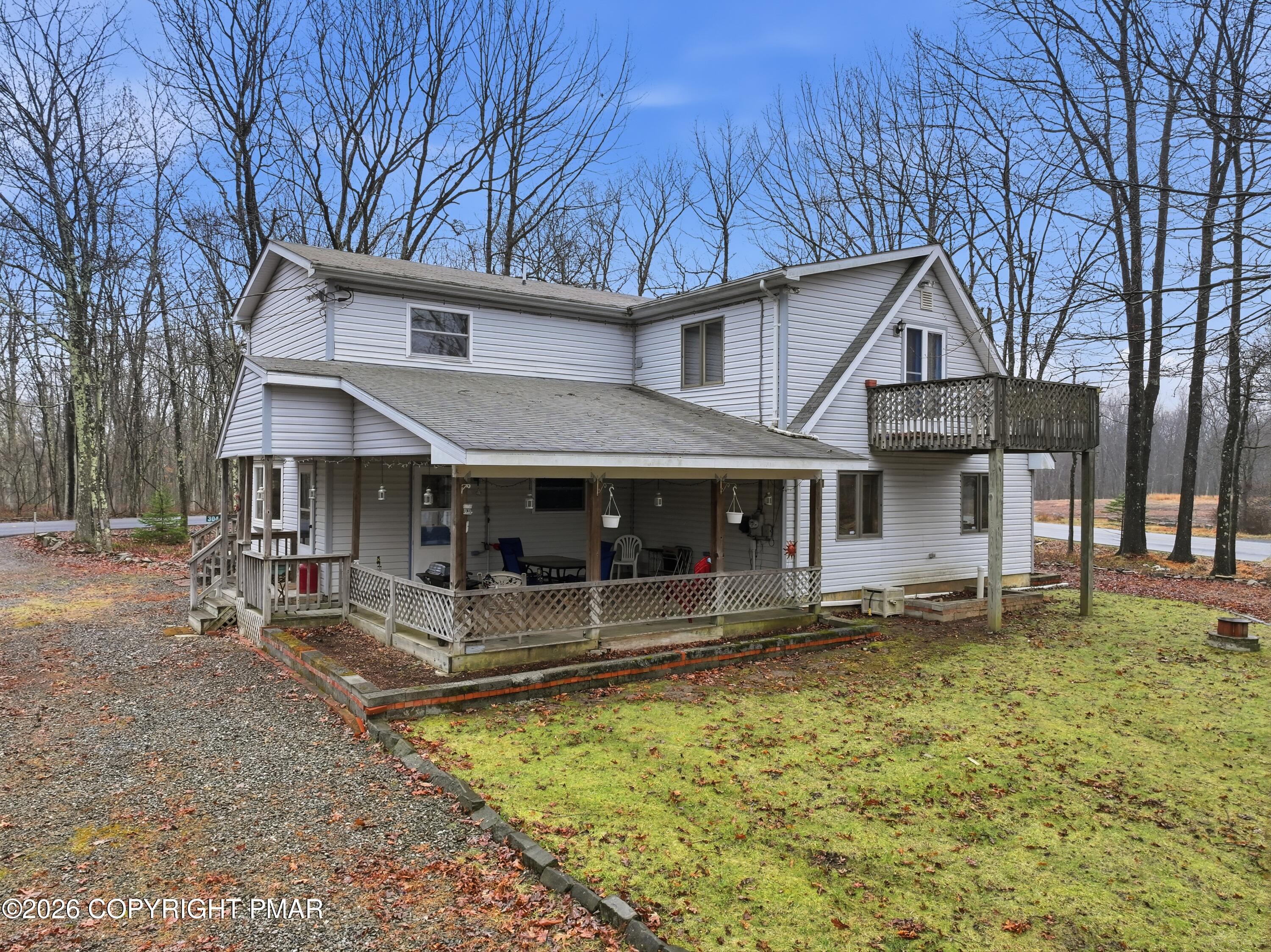 304 McKuen Way