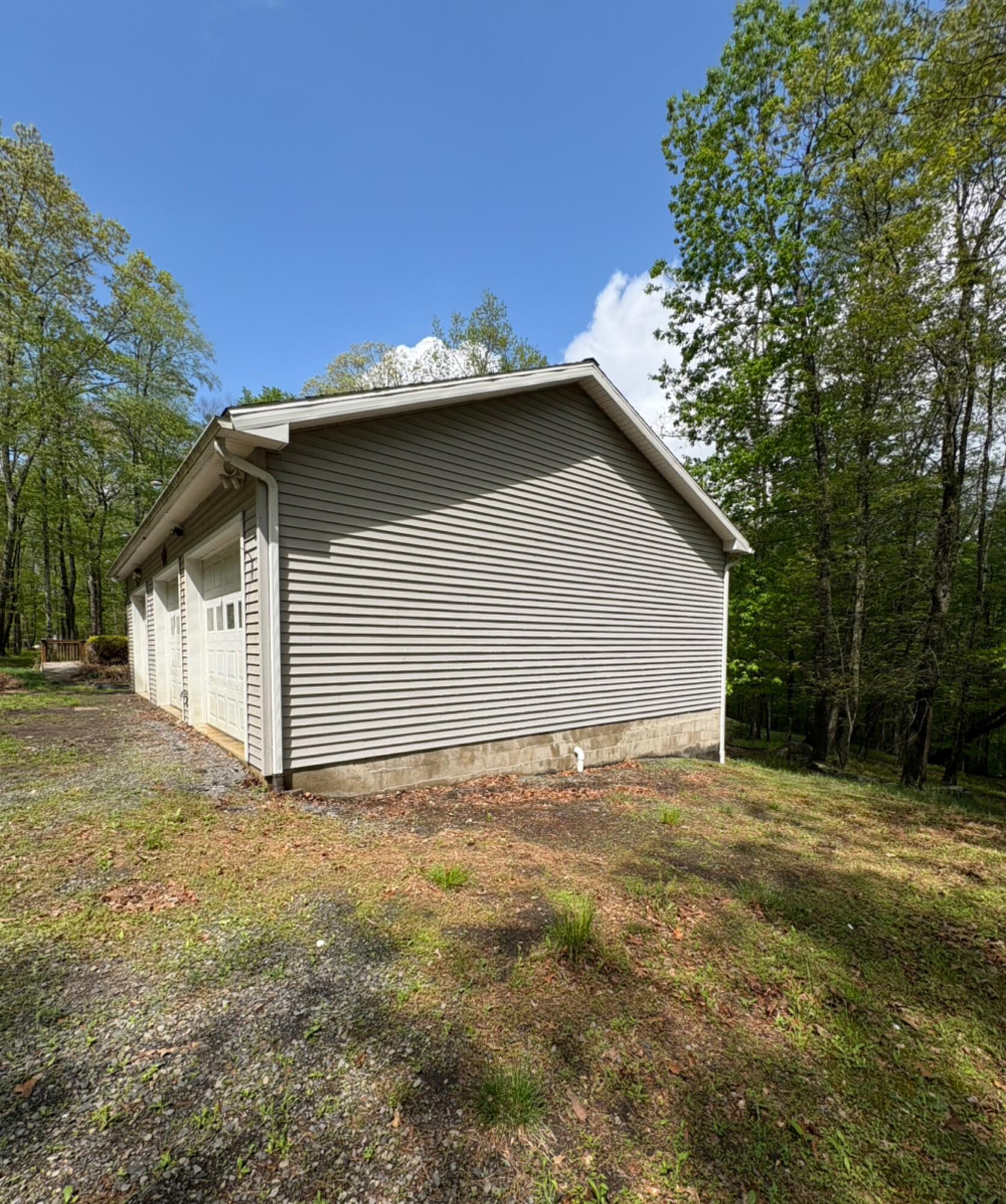 169 Robin Lane, East Stroudsburg, Pennsylvania image 3