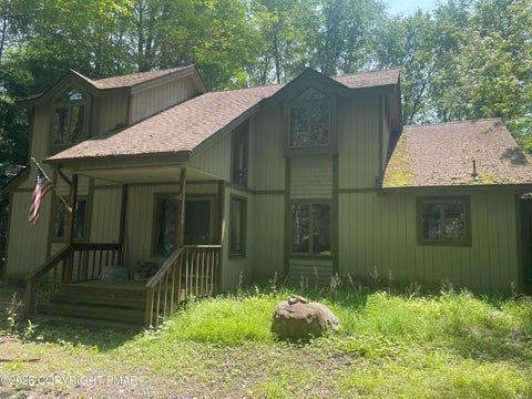 Homes For Sale - 220 Aspen Road<br/> Pocono Pines, PA 18350