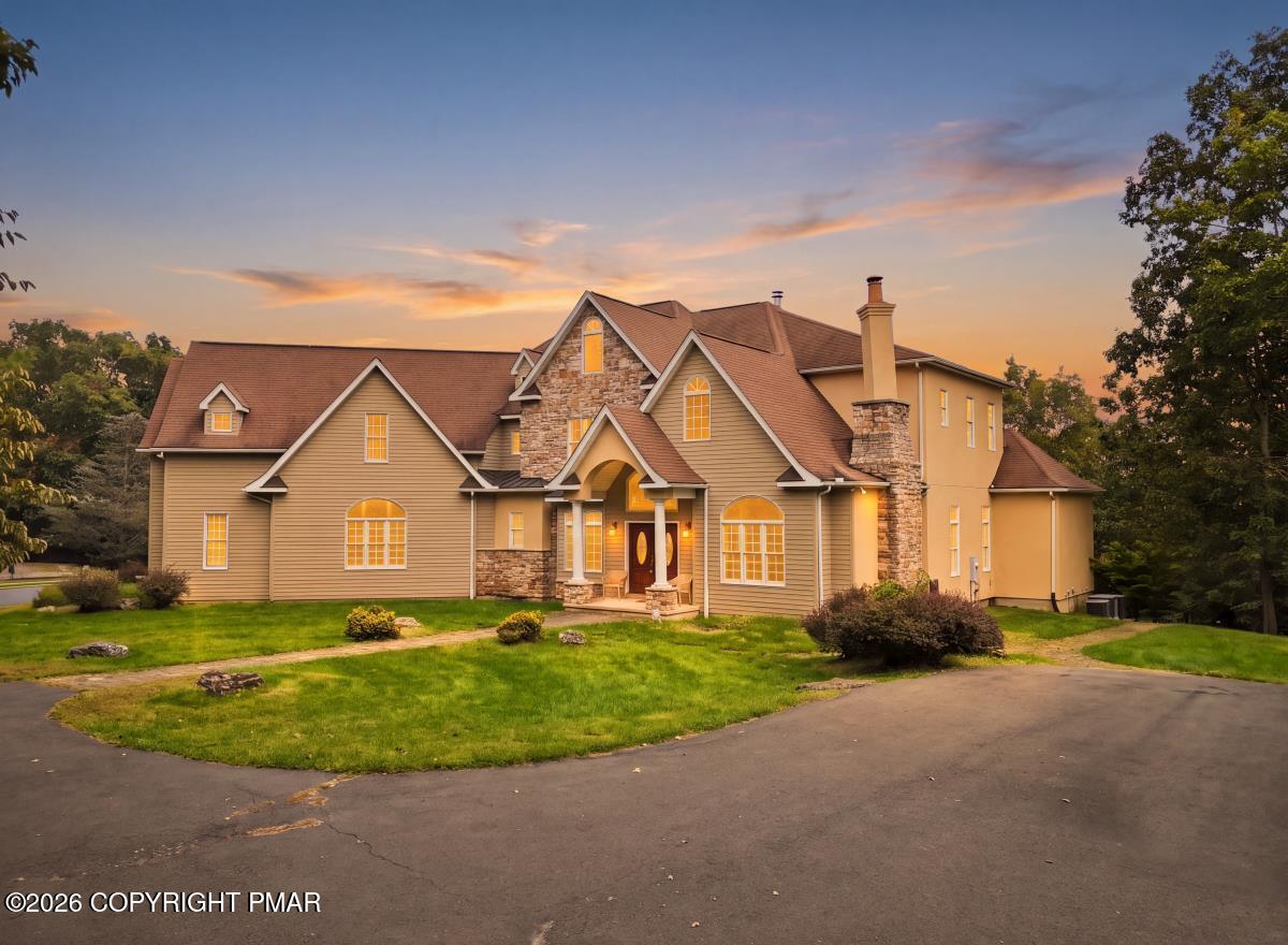 136 Artist Trail Lane