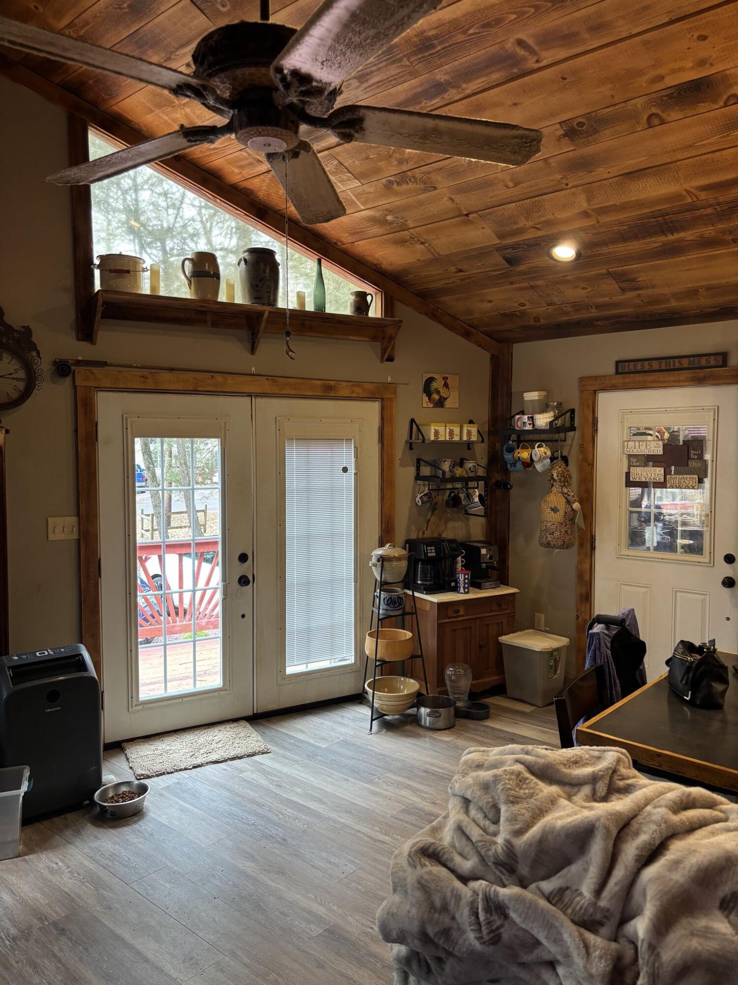 82 Pocono Rd Rd, Albrightsville, Pennsylvania image 11
