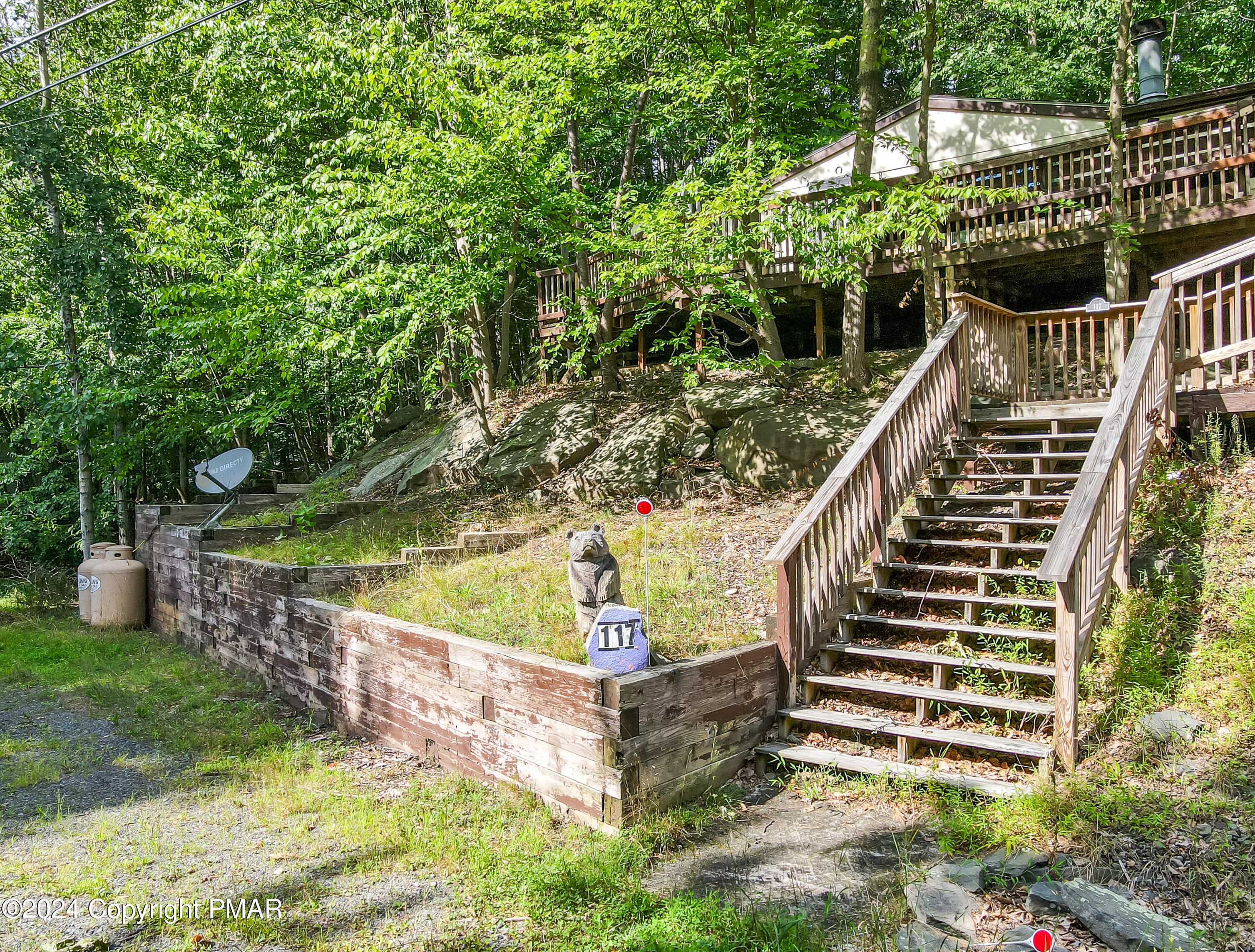117 Teak Drive, Greentown, Pennsylvania image 2
