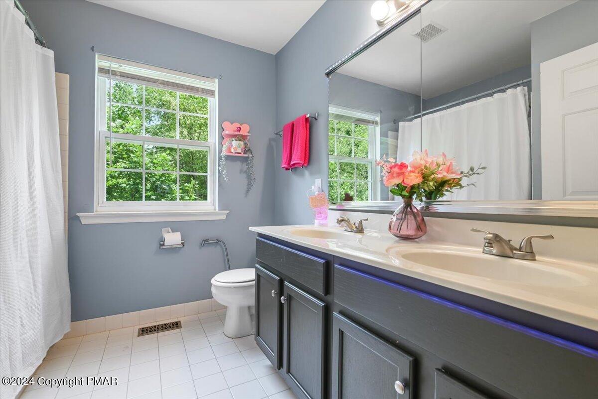 387 Shawnee Valley Drive, East Stroudsburg, Pennsylvania image 30