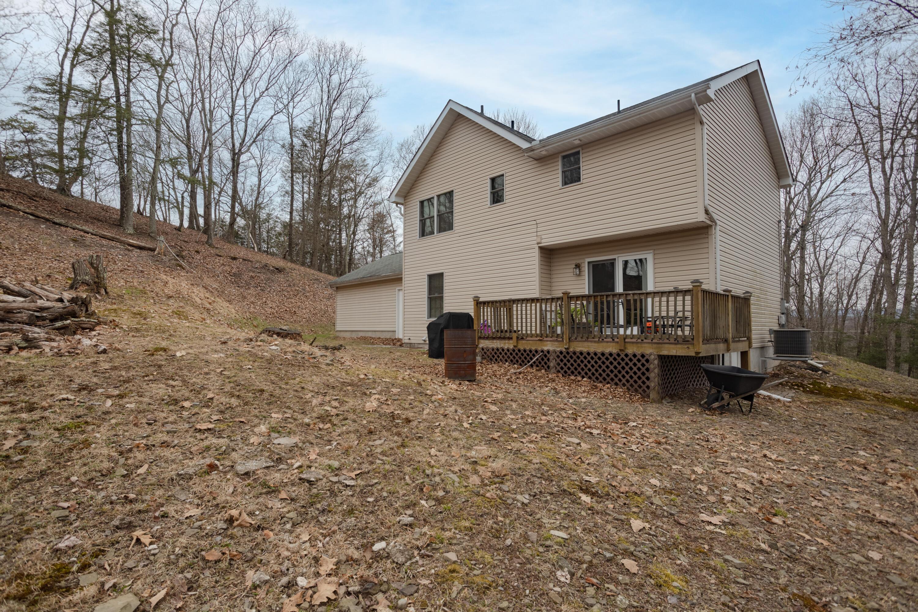 128 Cardinal Road, Cresco, Pennsylvania image 7