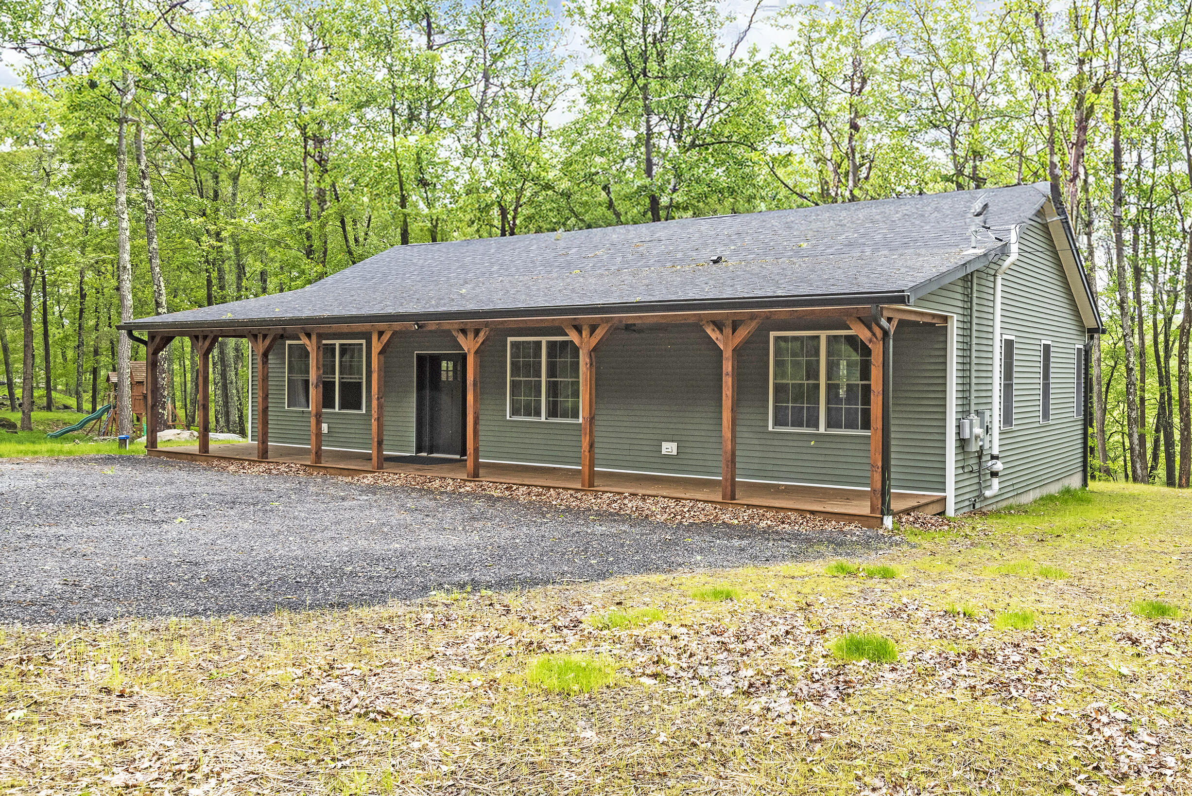 209 Conashaugh Trail, Milford, Pennsylvania image 3