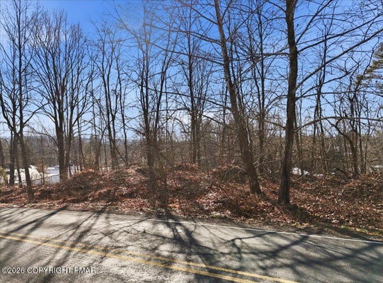 102 EDGEMONT RD, STROUDSBURG, PA 18360 - Image 0967b7eee9fd873a44ac2d69df06c6da/401182063