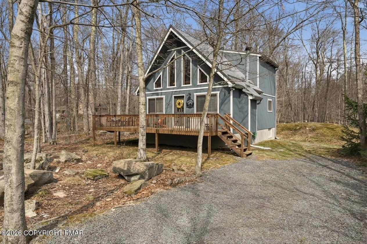16 Lyman Lane