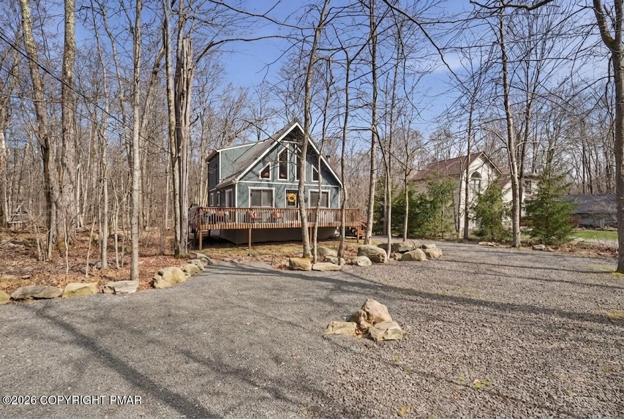 16 Lyman Lane