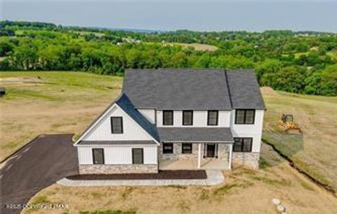 Homes For Sale - 936 Emerald Valley Lane<br/> Bangor, PA 18013