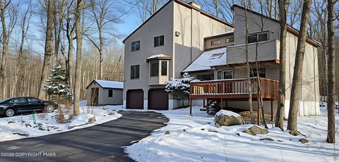 228 Edinburgh Road Bushkill PA 18324