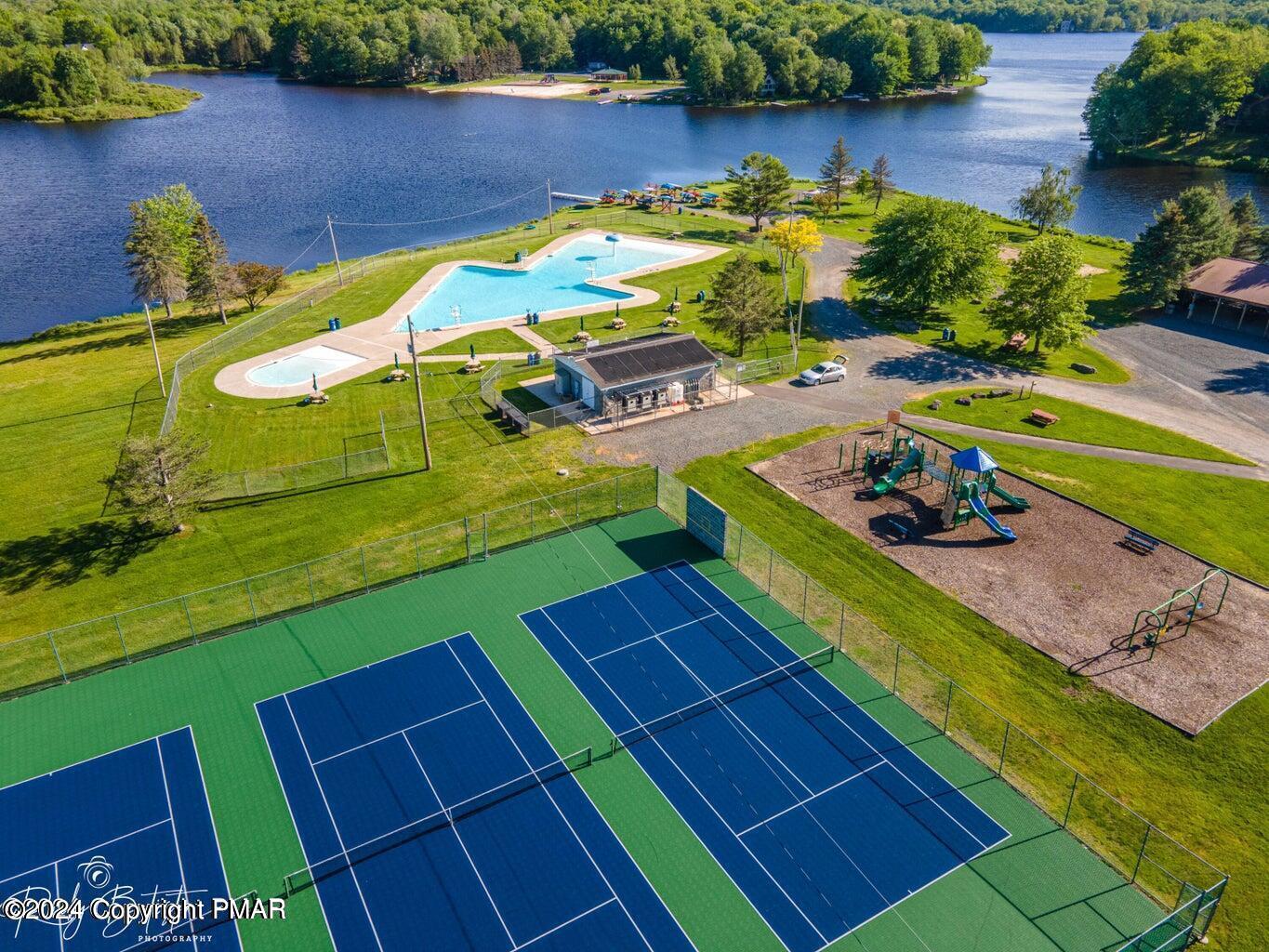 137 Outer Drive, Pocono Lake, Pennsylvania image 29