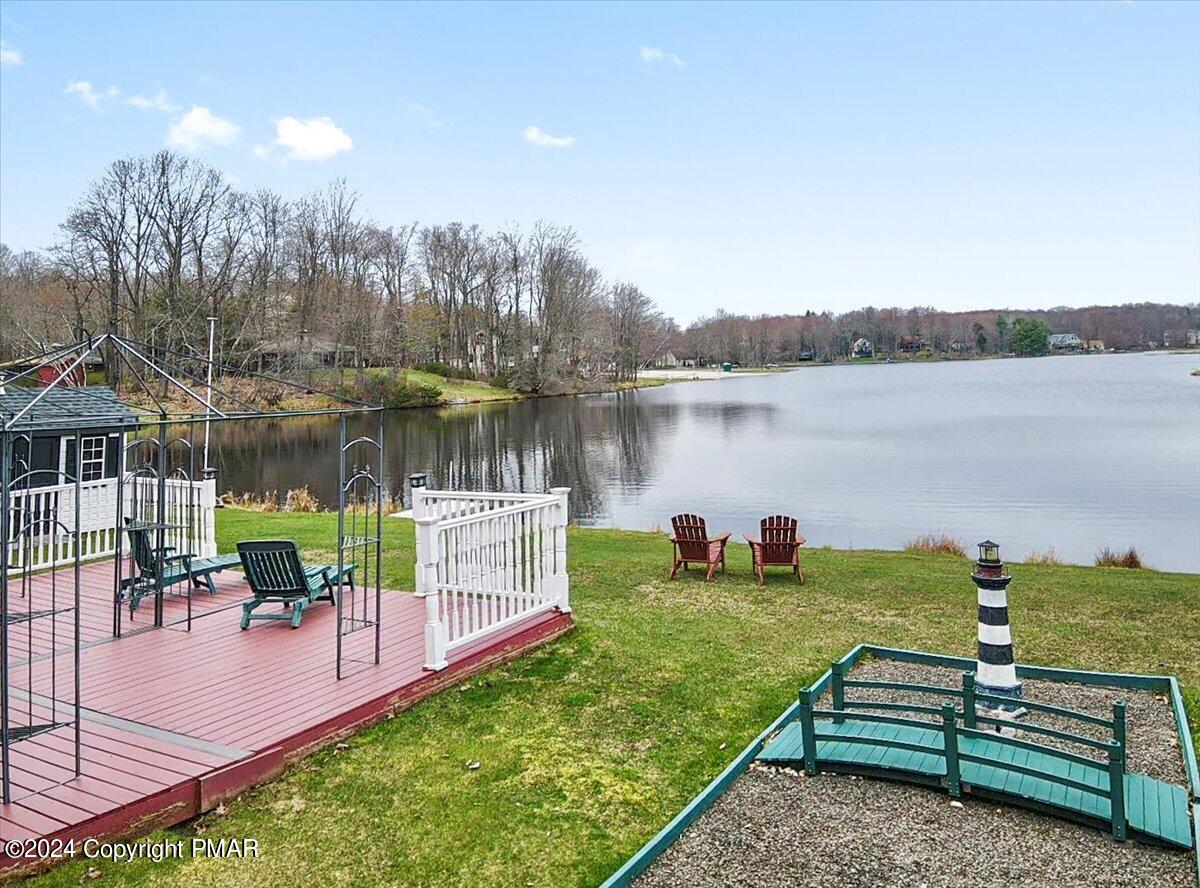 1429 Arrowhead Drive, Pocono Lake, Pennsylvania image 7