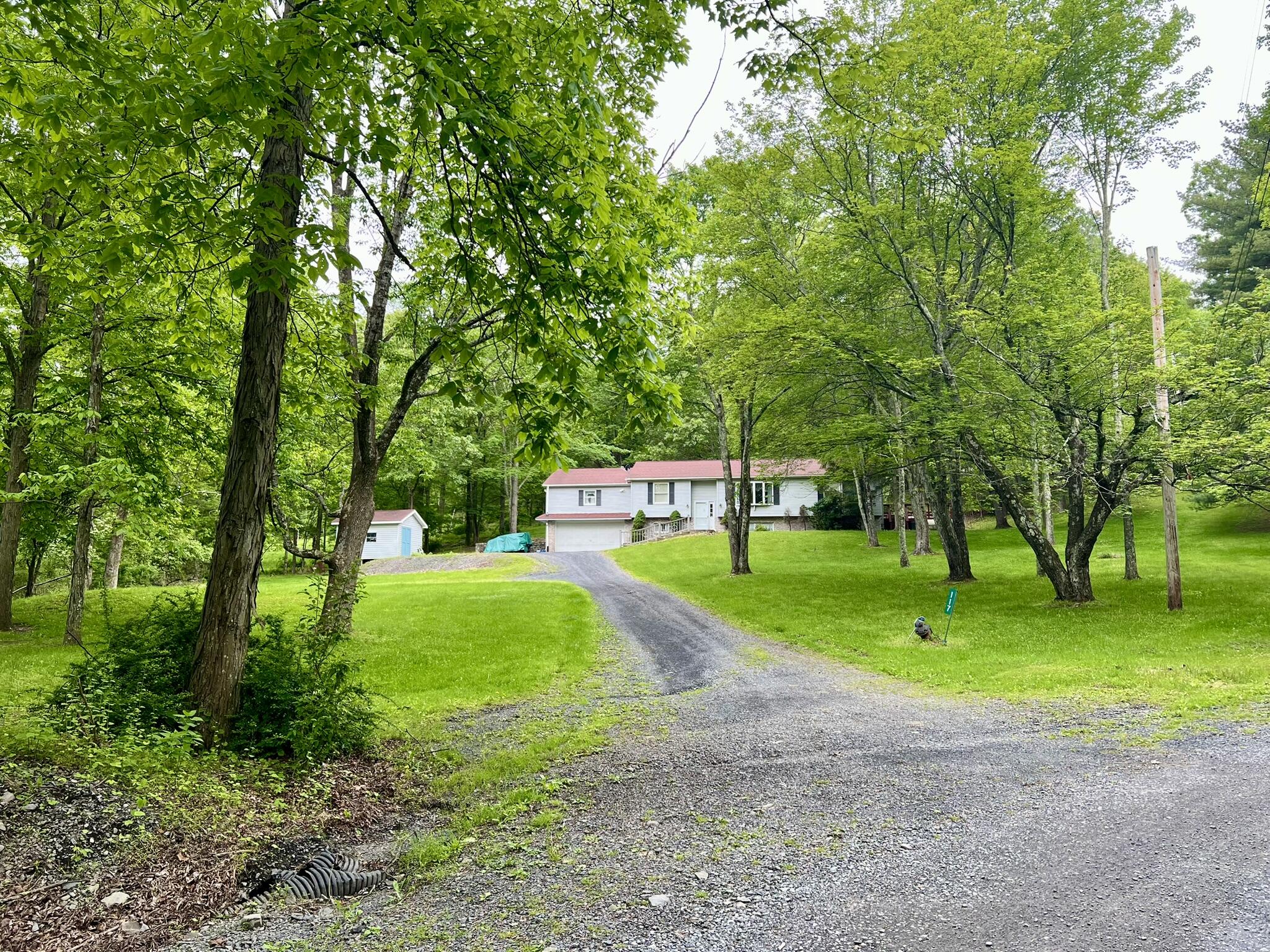 117 Hutson Hill, East Stroudsburg, Pennsylvania image 2