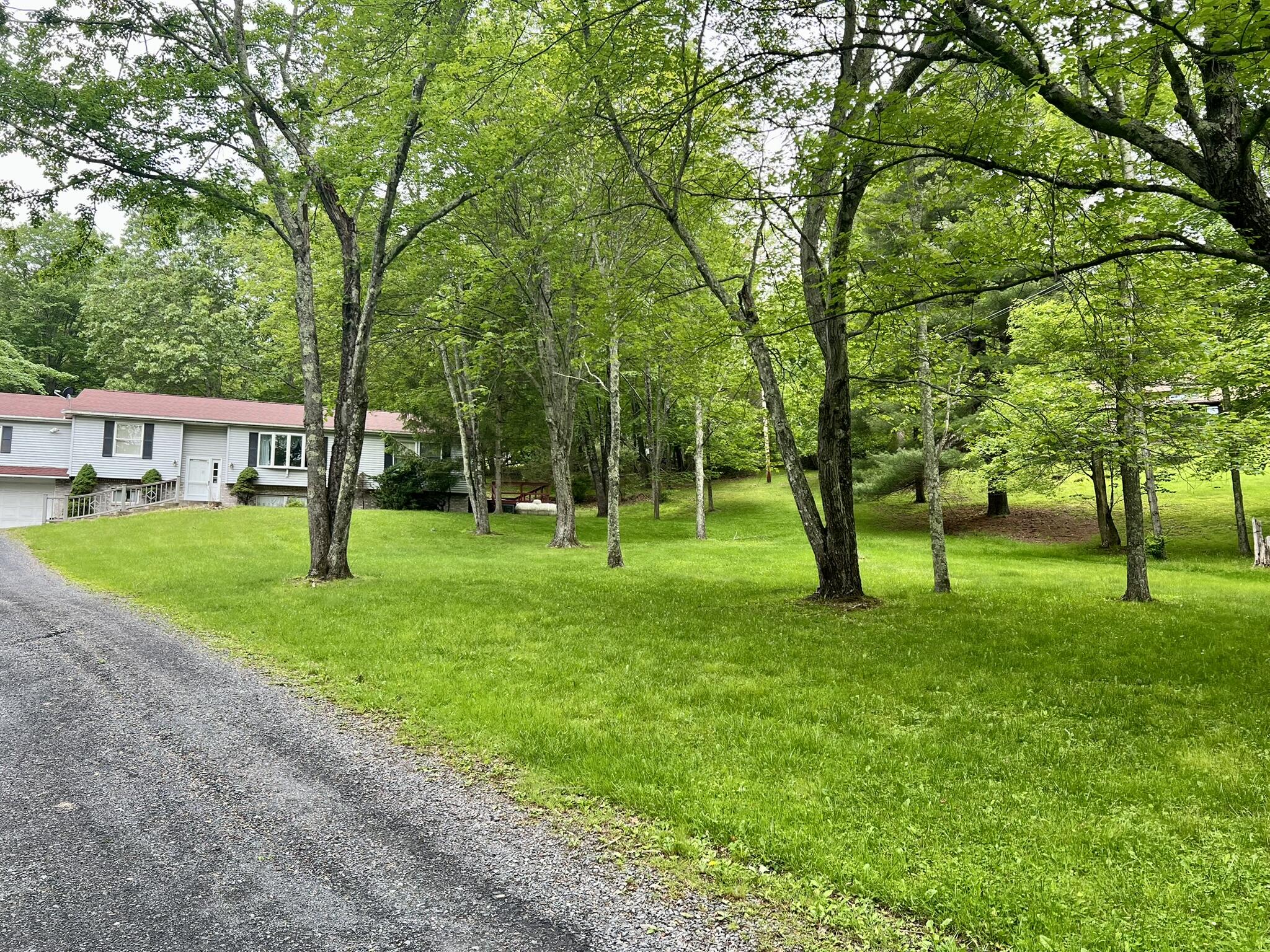 117 Hutson Hill, East Stroudsburg, Pennsylvania image 4