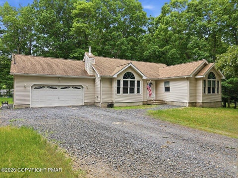 Homes For Sale - 1142 Sierra Trails Drive<br/> East Stroudsburg, PA 18302