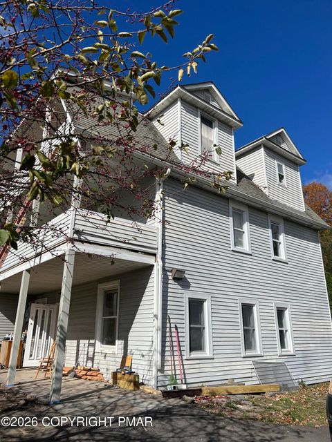 1399 Pocono Blvd, Apt 3 Mount Pocono PA 18344