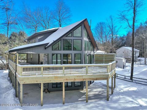 Homes For Sale - 52 Shakespeare Circle<br/> Albrightsville, PA 18210