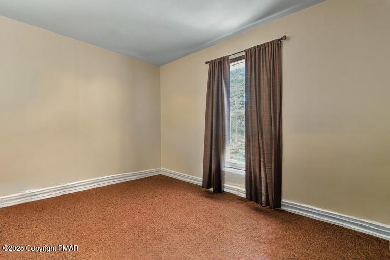 8350 Coyote Drive, Tobyhanna, Pennsylvania image 20