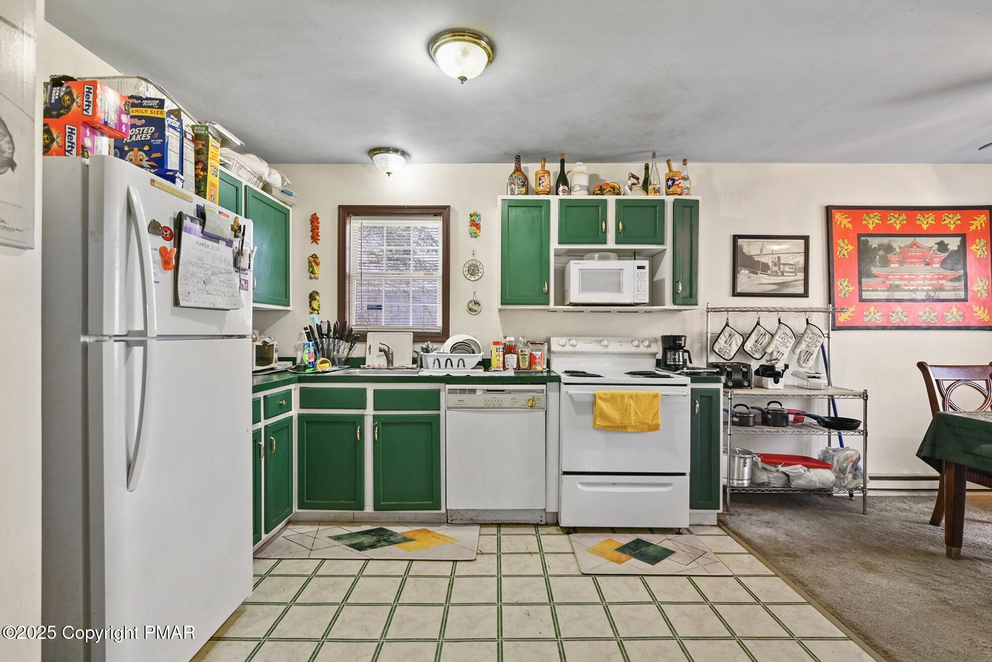 8350 Coyote Drive, Tobyhanna, Pennsylvania image 11