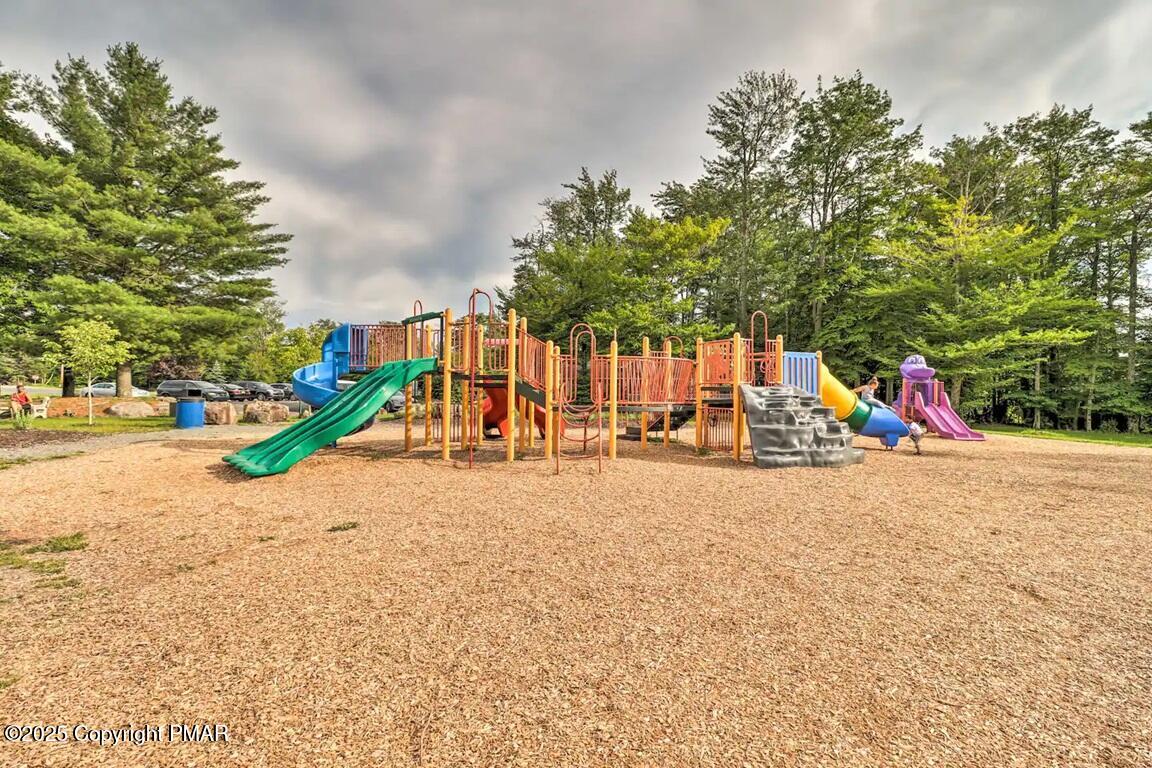 8350 Coyote Drive, Tobyhanna, Pennsylvania image 30