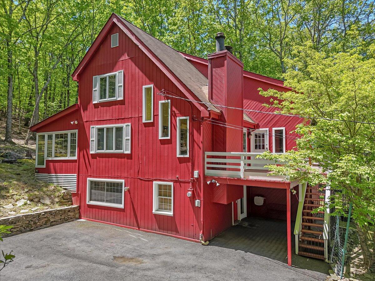 1149 Kensington Drive, East Stroudsburg, Pennsylvania image 2