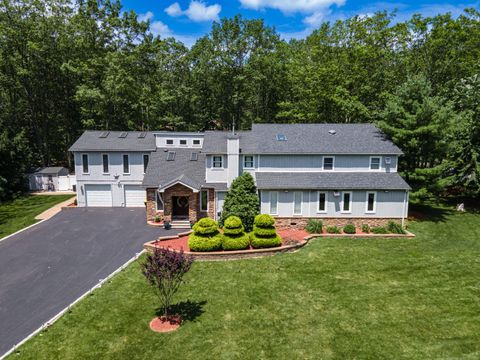 Homes For Sale - 1555 Longleaf Drive<br/> Effort, PA 18330