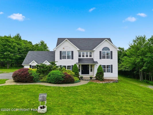 1855 SUN VALLEY DR, BLAKESLEE, PA 18610 - Image 102f4d30e2e411f2ad8624c3b72b4e33/3645592238