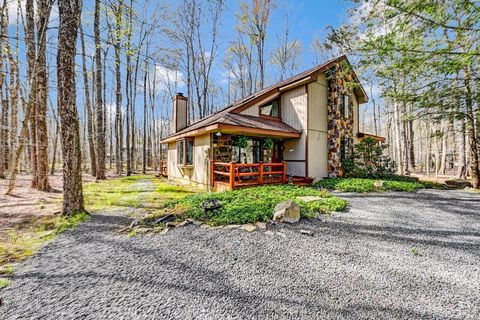 Homes For Sale - 158 Flintlock Trail<br/> Pocono Pines, PA 18350