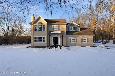 167 Bull Run Long Pond PA 18334