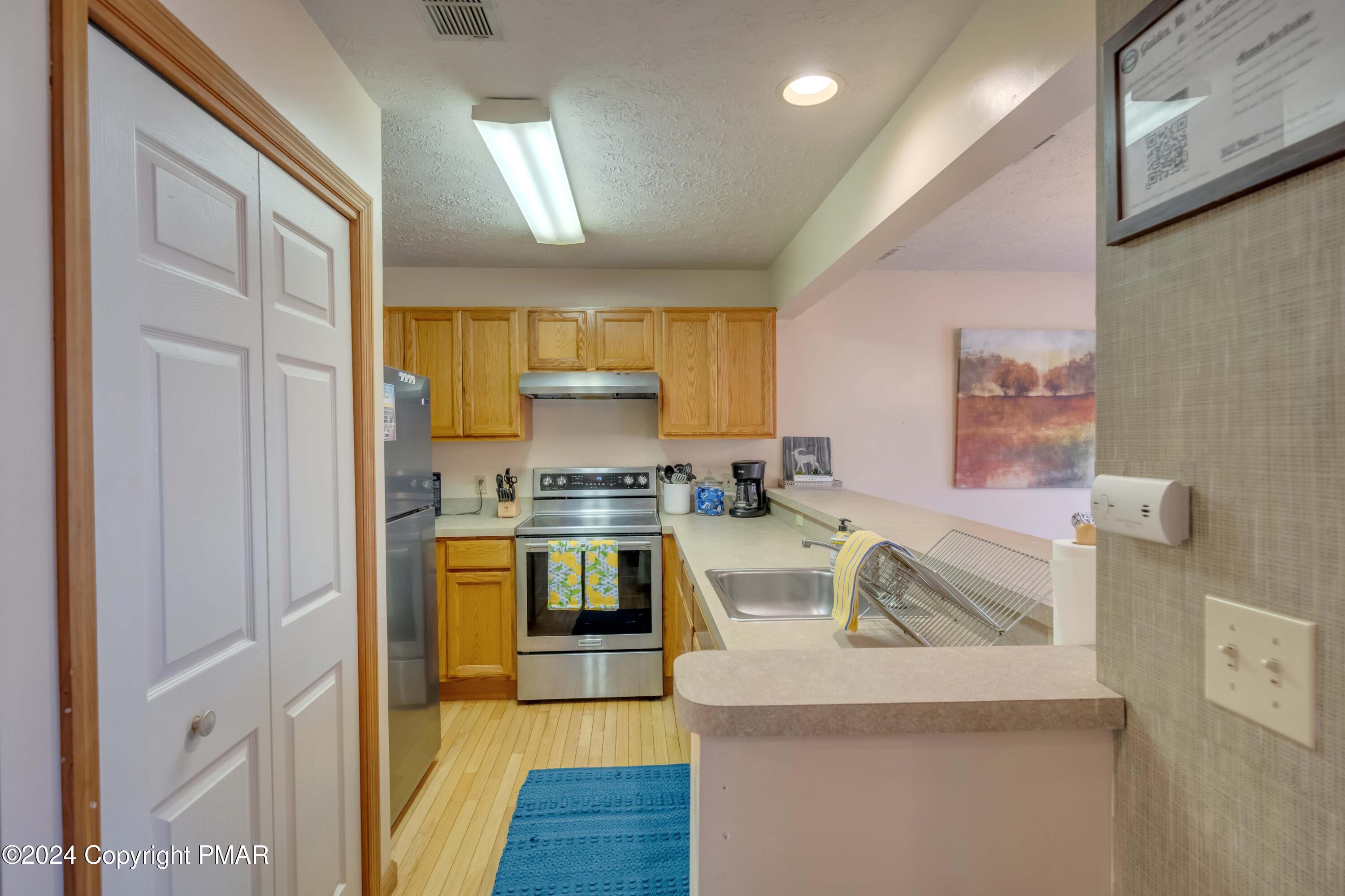 480 Spruce Drive, Tannersville, Pennsylvania image 3