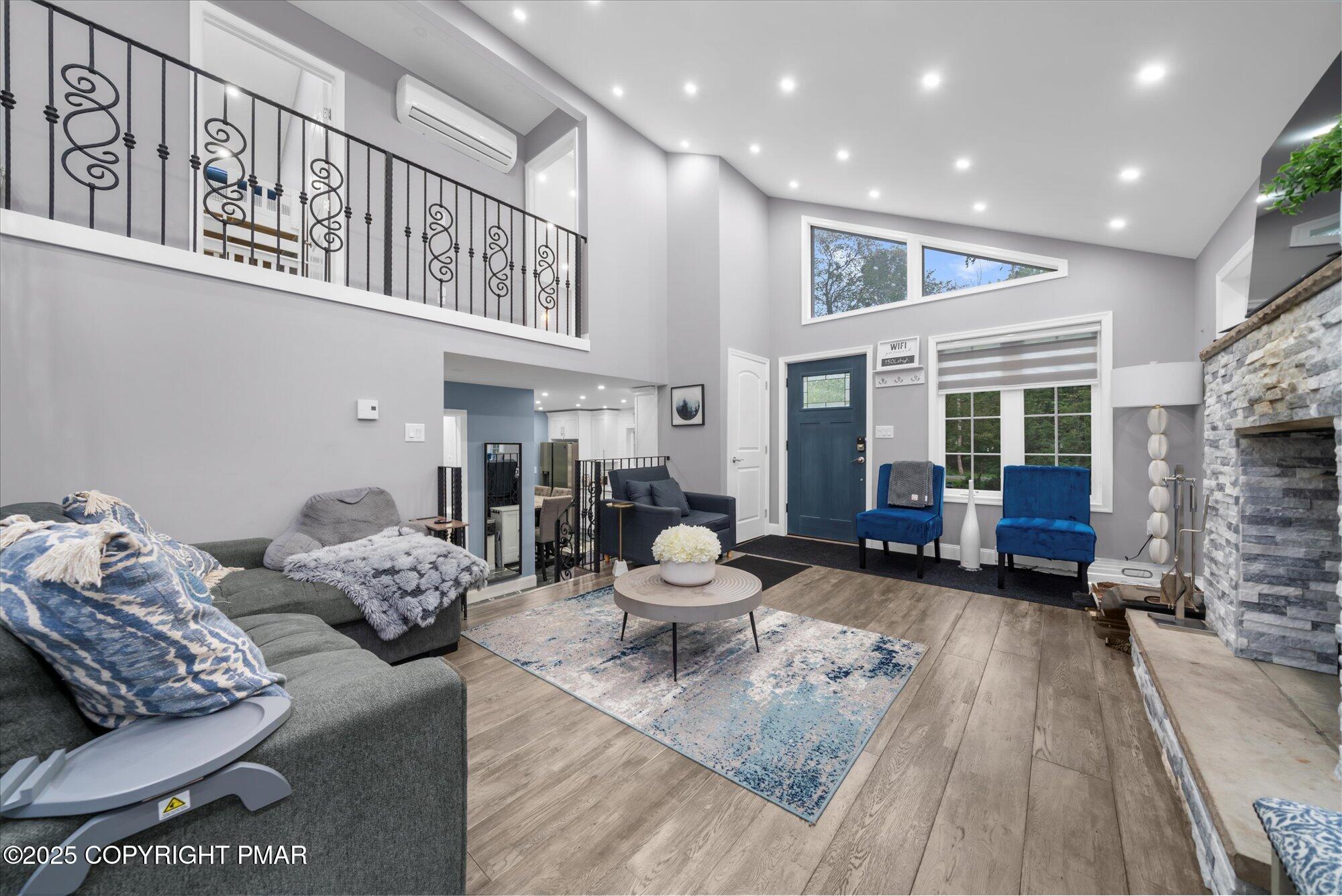 150 S Lehigh River Drive