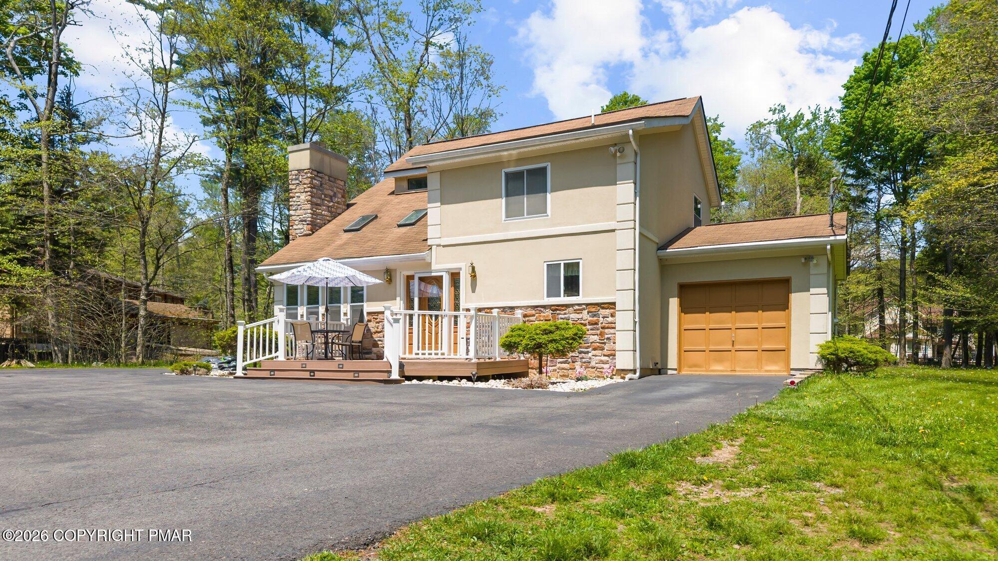 111 Sir Lyonnesse Court