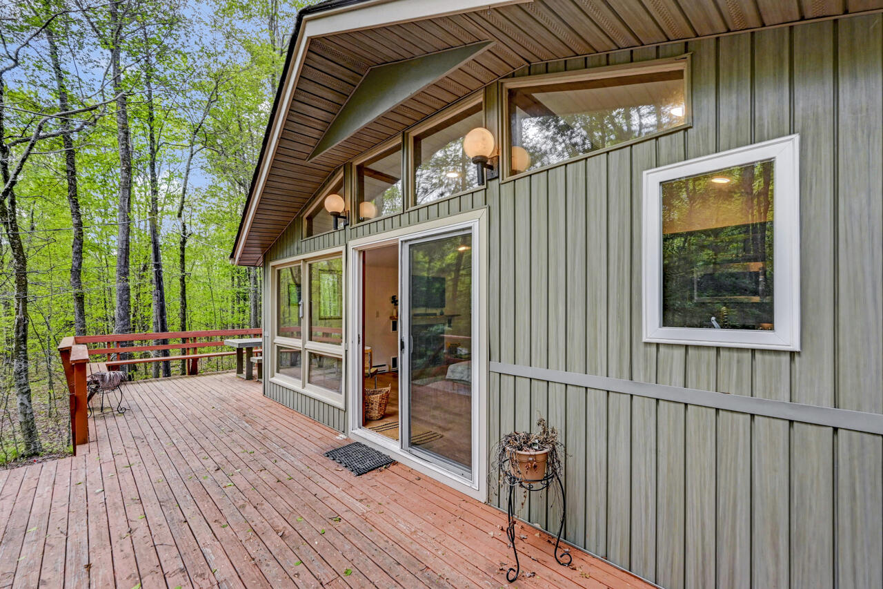 1172 Deer Trail Road, Pocono Pines, Pennsylvania image 13