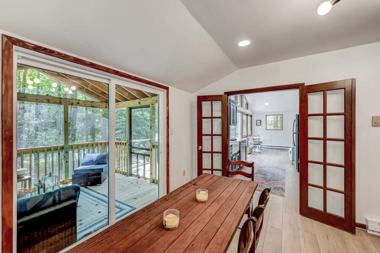 1172 Deer Trail Road, Pocono Pines, Pennsylvania image 33