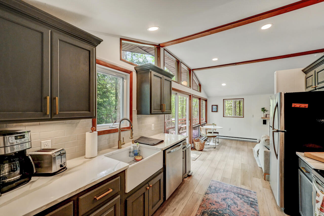 1172 Deer Trail Road, Pocono Pines, Pennsylvania image 25
