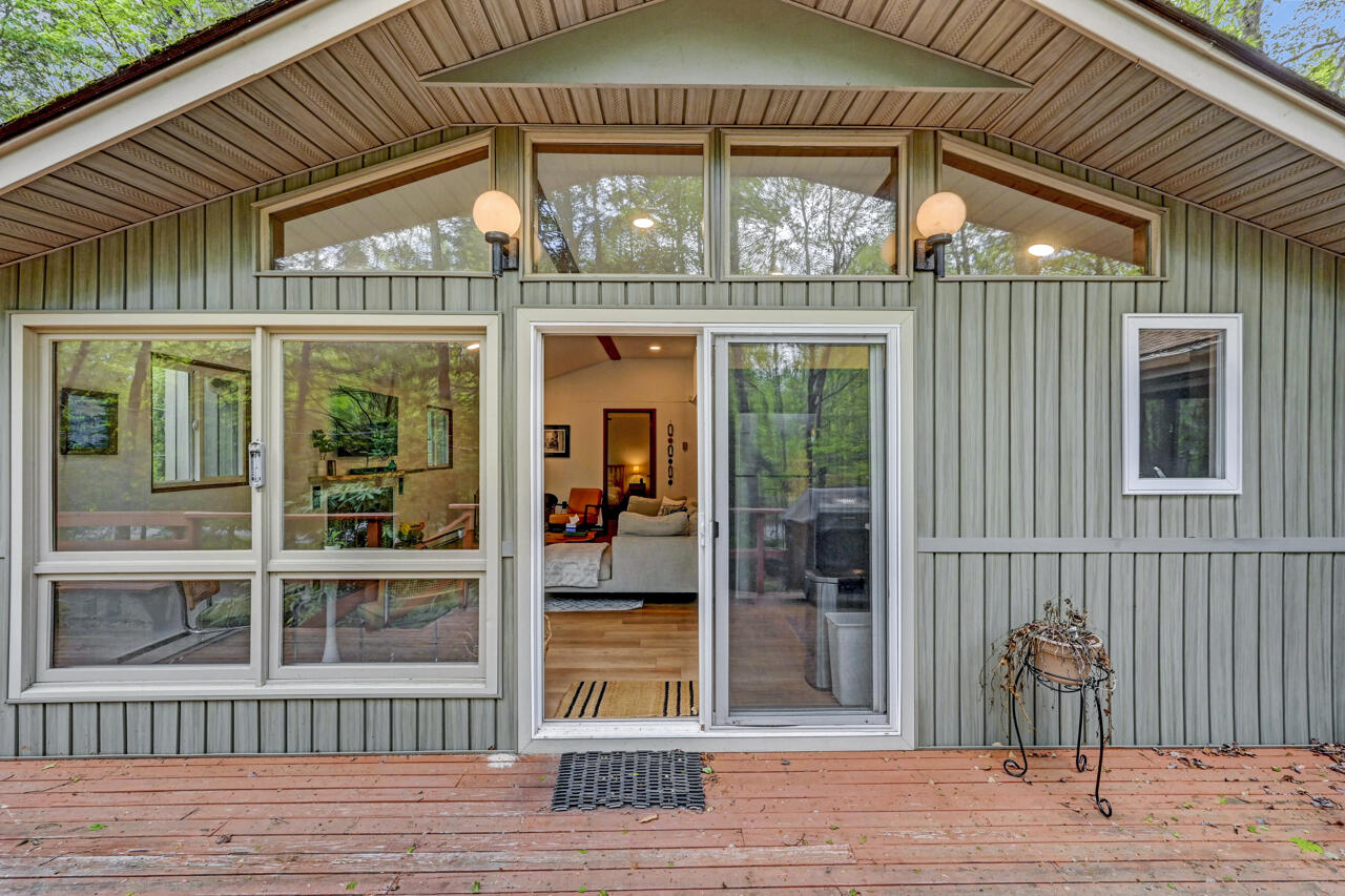 1172 Deer Trail Road, Pocono Pines, Pennsylvania image 12