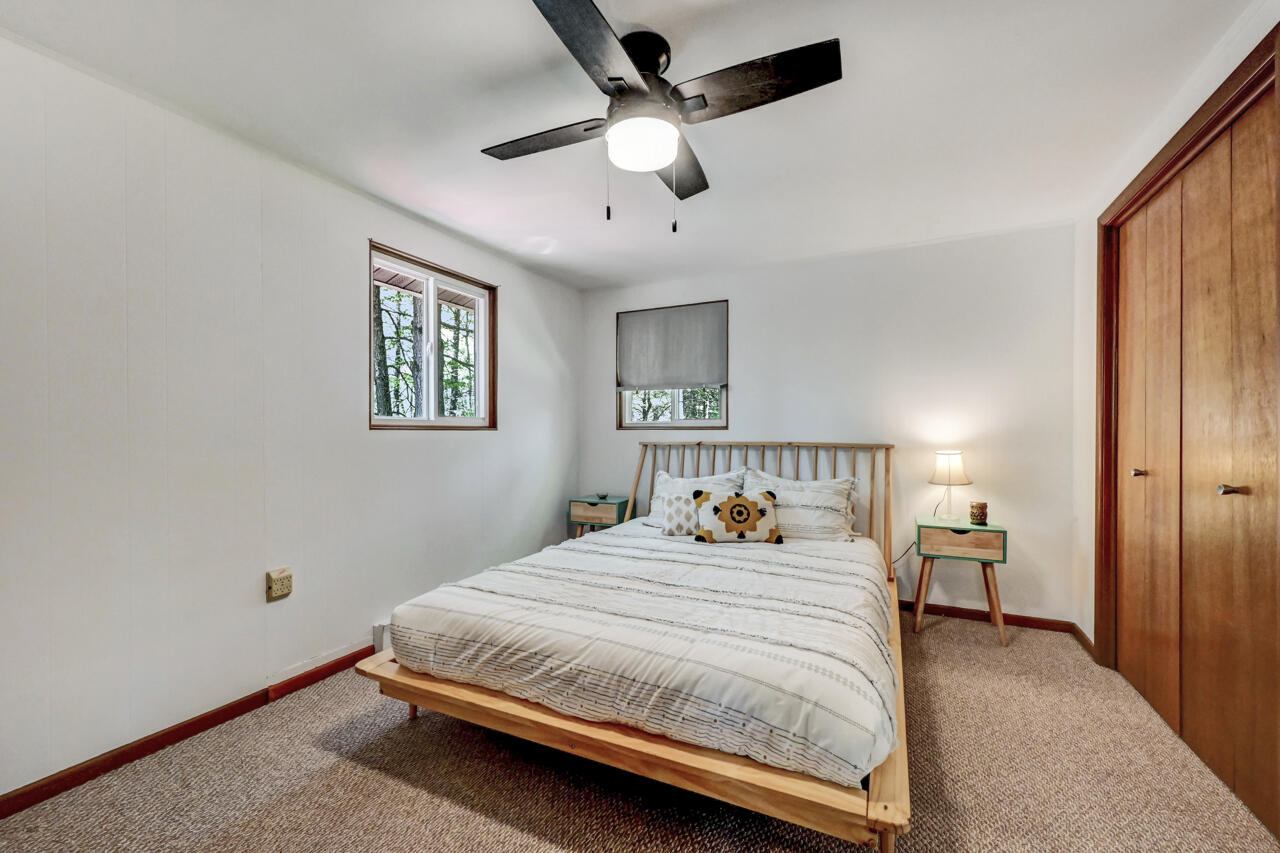 1172 Deer Trail Road, Pocono Pines, Pennsylvania image 48